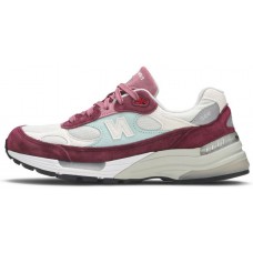 Kith x New Balance 992 Made in USA Kithmas Collection Burgundy Reef Kith x New Balance 992 Made in USA Kithmas Collection Burgundy Reef