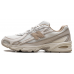 Кроссовки New Balance 740 V2 Incense Angora