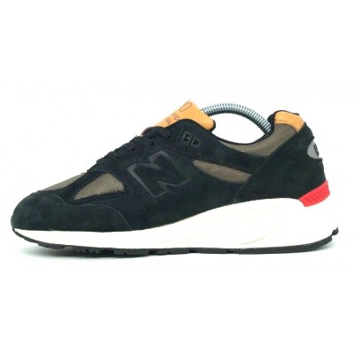 Кроссовки New Balance 990 монотонные черные