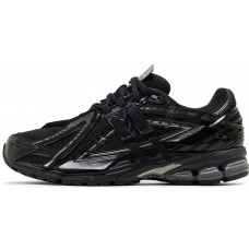 Кроссовки New Balance 1906A Black Grey Silver