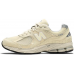 New Balance 2002R Bone