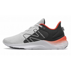 Кроссовки New Balance Fresh Foam Roav v2 белые